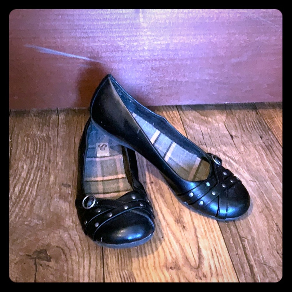 Black Flats